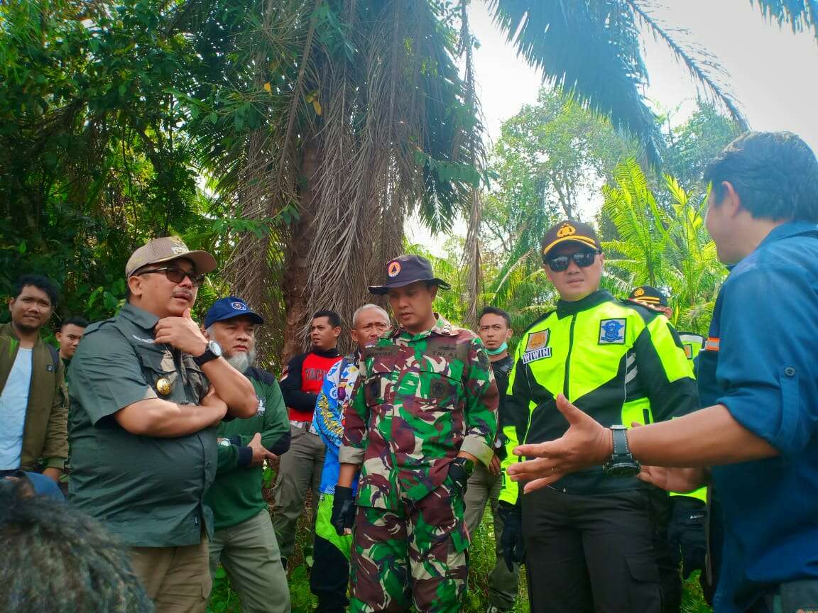 HLSW Aman dari Karhutla, Tim Pantau dan Padamkan Api Gunakan Pompa Punggung