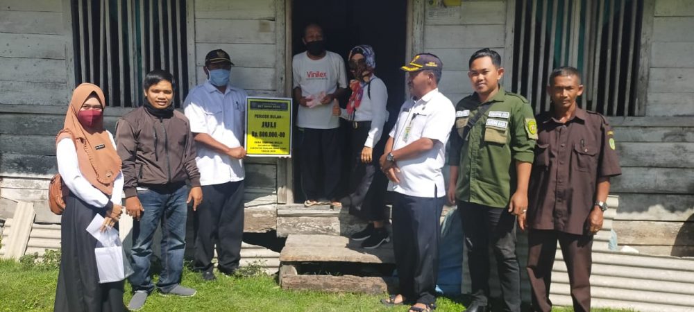 Penerima BLT DD Mundur Gara-Gara Enggan Rumah Dipasangi Stiker Miskin