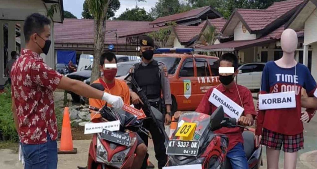 Lengkapi Berkas Perkara, Dua Tersangka Pencabul ABG Dibawah Umur Lakukan Rekonstruksi di Mapolres