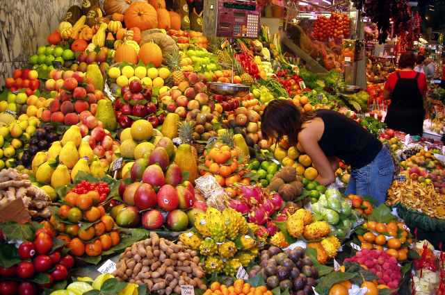 Buah dan Sayur dari China Banjiri Indonesia