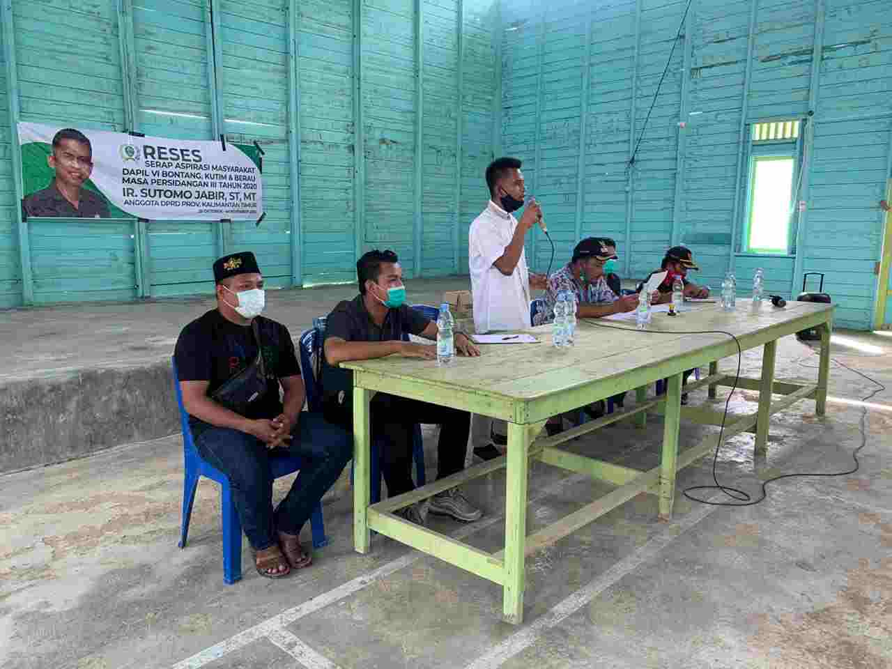 Warga Sandaran Butuh Jalan dan Sekolah