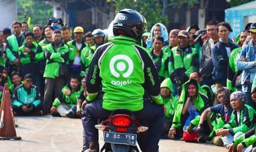 Berisiko Tinggi, Vaksinasi Ojol Harus Segera Dilakukan