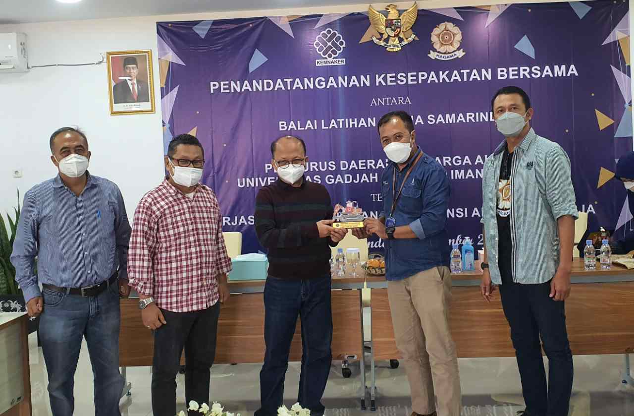 BLK Samarinda MoU dengan KAGAMA