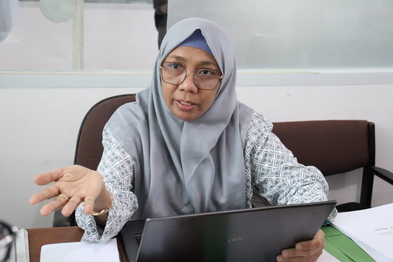 Tanggapi Keluhan Masyarakat, DLH Kaltim Lakukan Pemantauan Sampah di Pesisir dan Laut Kota Balikpapan