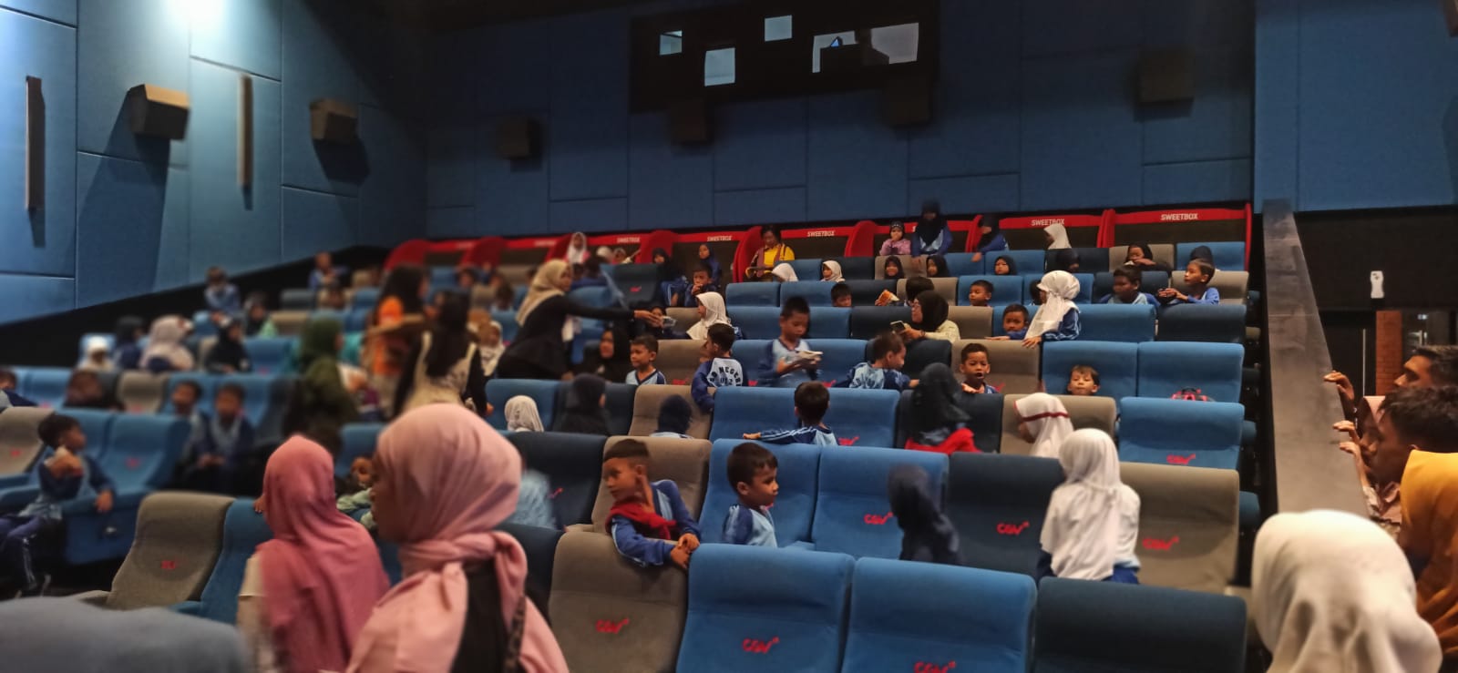 Dukungan untuk Disabilitas, Siswa SDN 012 Karang Rejo Nobar Film Tegar