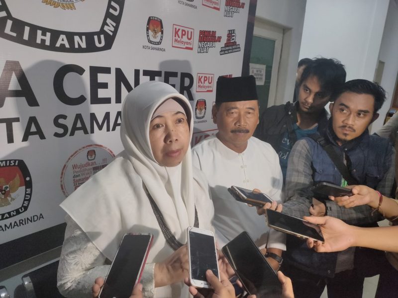 Kisah Siti-Ansarullah Nekat Maju Independen, Cuma Kebetulan 