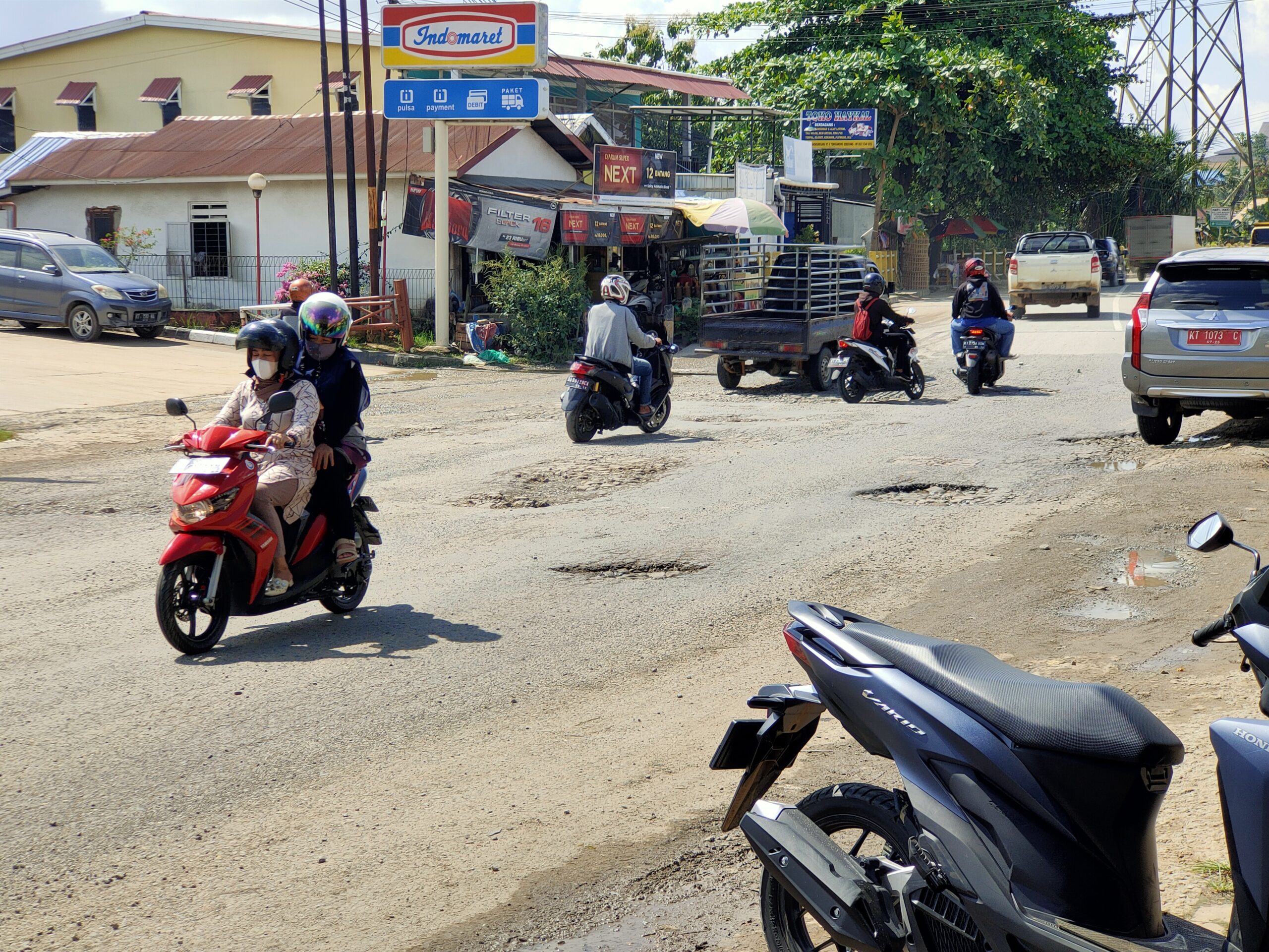 Jalan Rusak di Tenggarong Seberang Dikeluhkan Warga