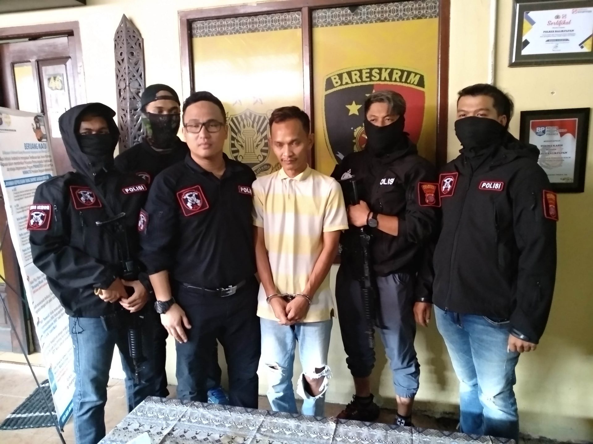 Sopir Taksi Tipu Polisi