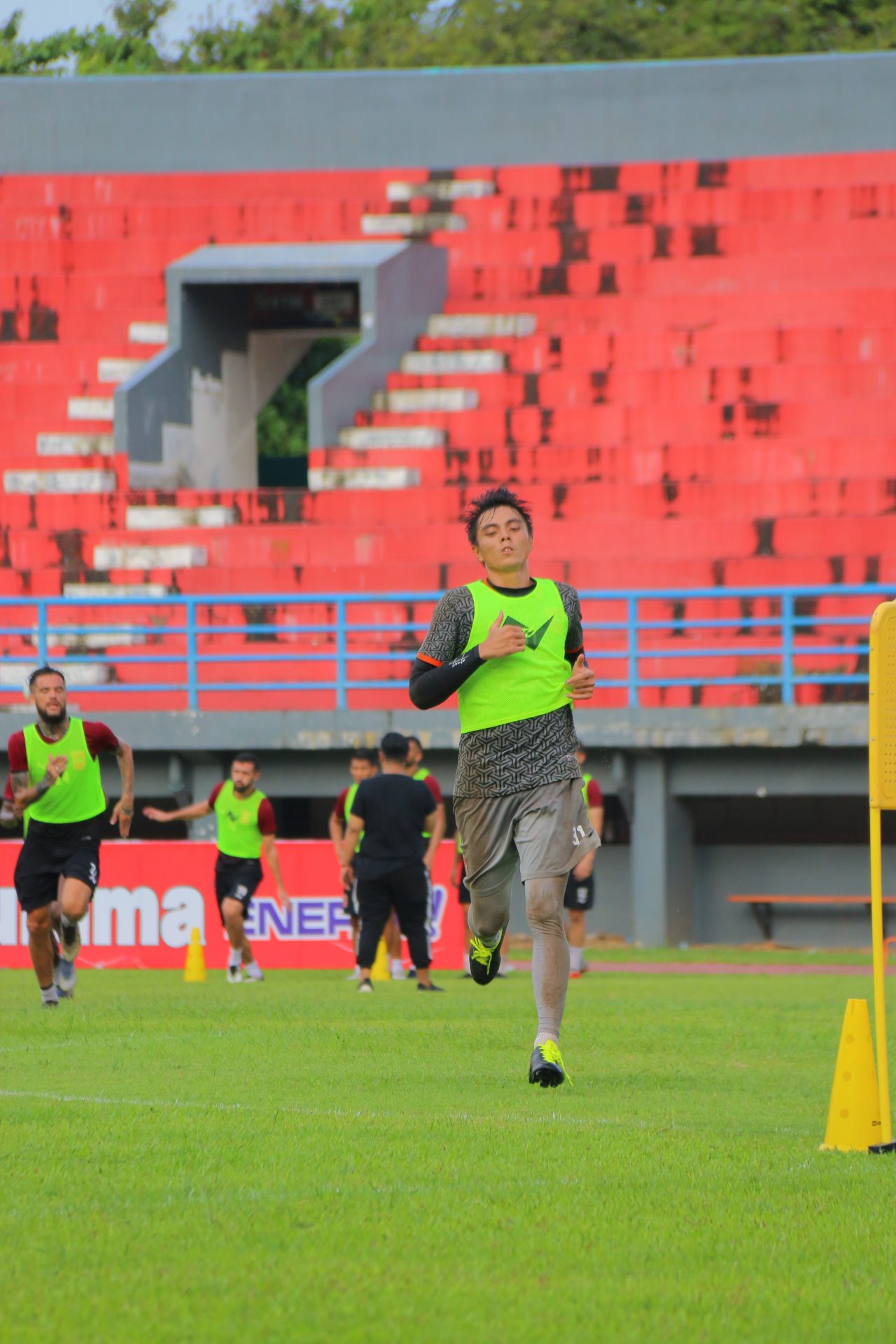 Dream Team Borneo FC Sultan vs Gianluca, Mana yang Lebih Hebat?