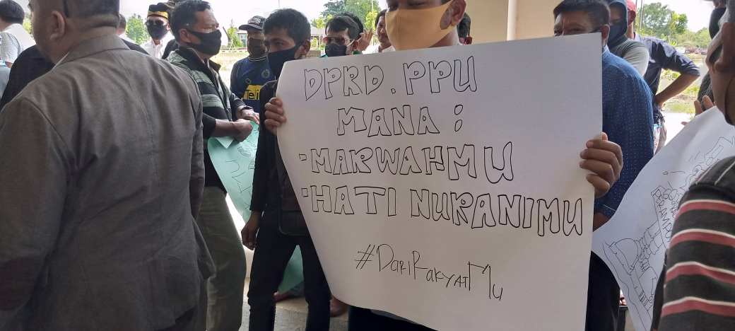 Dinilai Mati Suri, Wakil Rakyat PPU Didemo