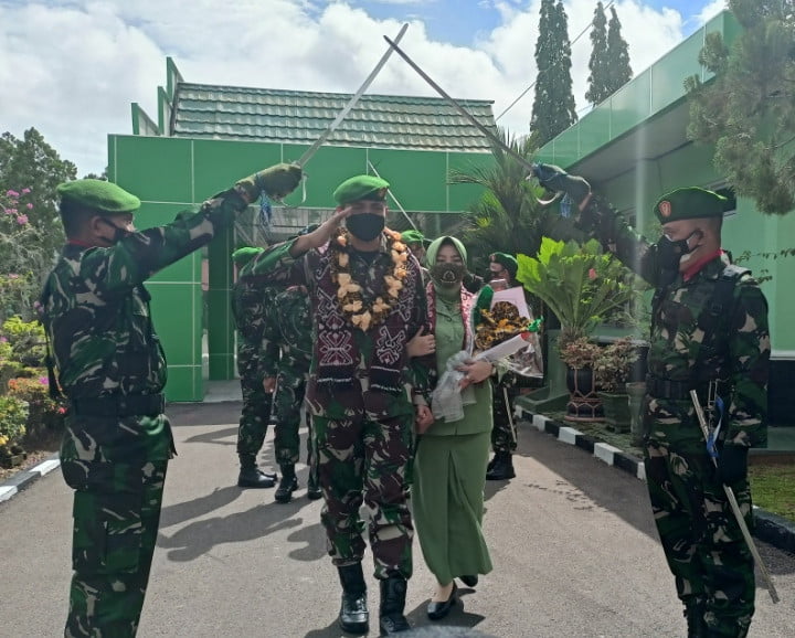 Tongkat Estafet Kodim 0904/PSR Berganti, Prosesi Pedang Pora Warnai Pelepasan Letkol Czi Widya Wijanarko