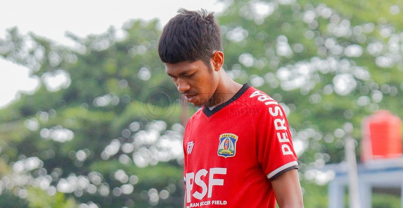 Kontrak dengan MU Habis, Irsan Prioritaskan Persiba