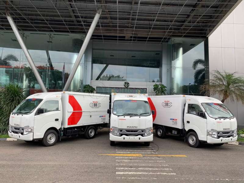 Isuzu Fokus Segmen Kendaraan Komersial, Perkuat Layanan Purna Jual