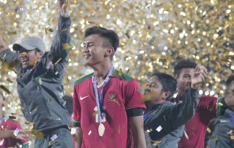 Borneo FC Ikat Komang Teguh 4 Tahun