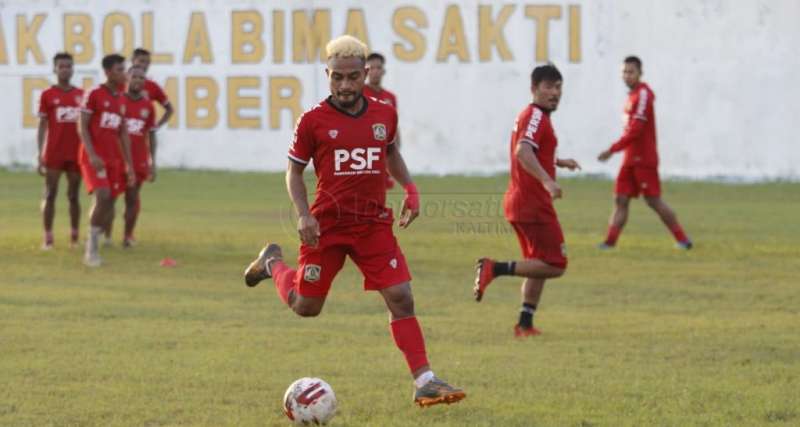 Winger Persiba Ini Minta Liga 1 dan 2 Dihentikan