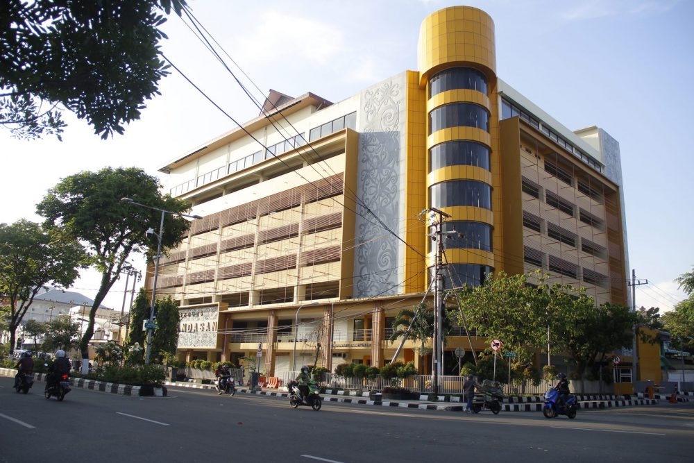 Penyewa Kios Gedung Klandasan Terus Menyusut