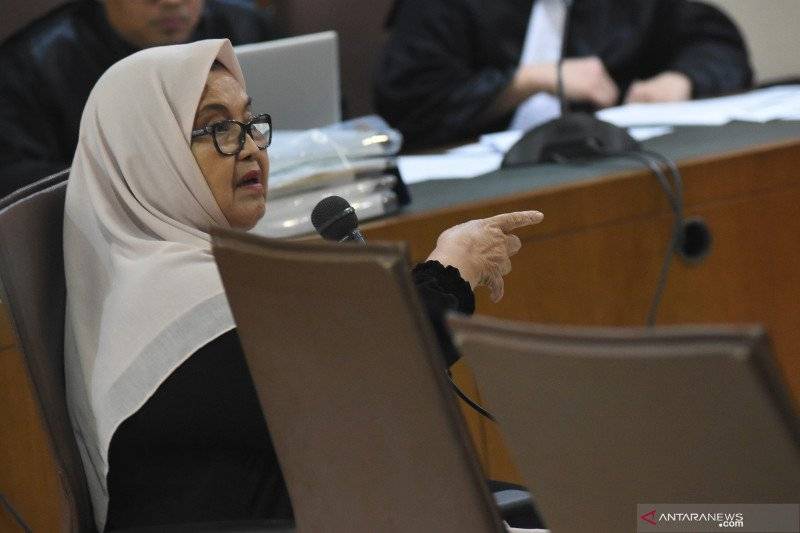 Selesaikan Hukuman, Mantan Menkes Siti Fadilah Supari Bebas