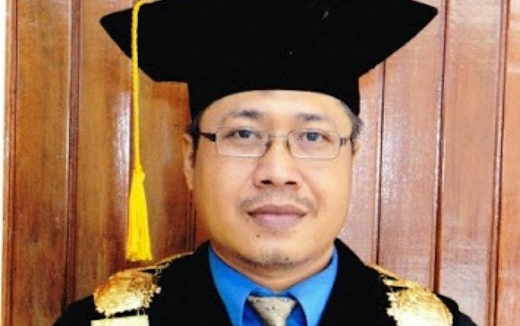 Rektor Sampaikan Sambutan Penghargaan