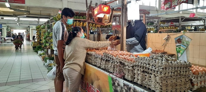 Dipengaruhi Dolar dan Stok Melimpah