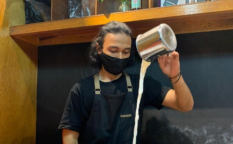 Cara Ampuh Kedai Kopi Lolos dari Razia COVID-19