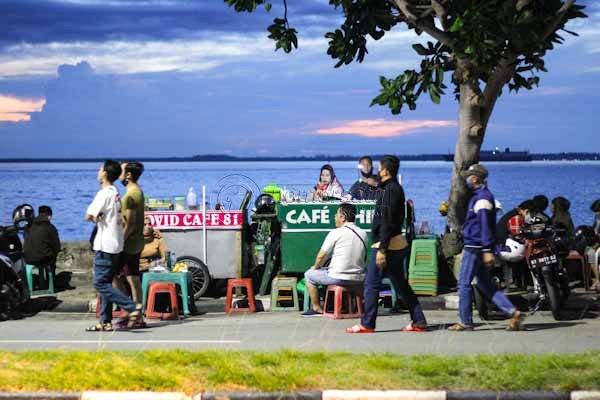 Imbas Penerapan Jam Malam Pukul 22.00, Pendapatan  Menurun Drastis