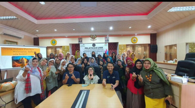 Bantu Pengembangan UKM, PLN UIP KLT Gelar Pelatihan