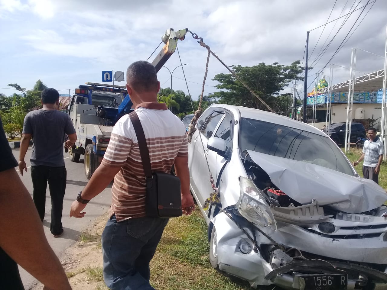 Kecelakaan Tunggal, Mobil Rusak Parah