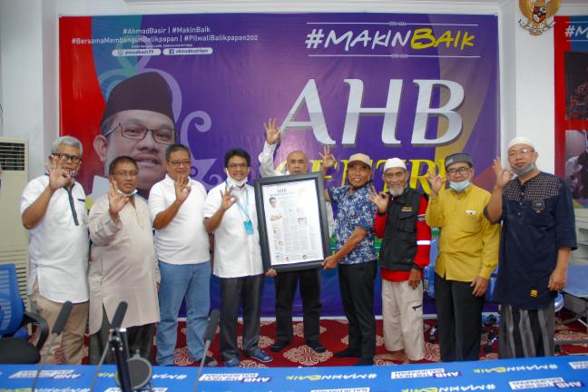 AHB Diangkat Pejuang Demokrasi