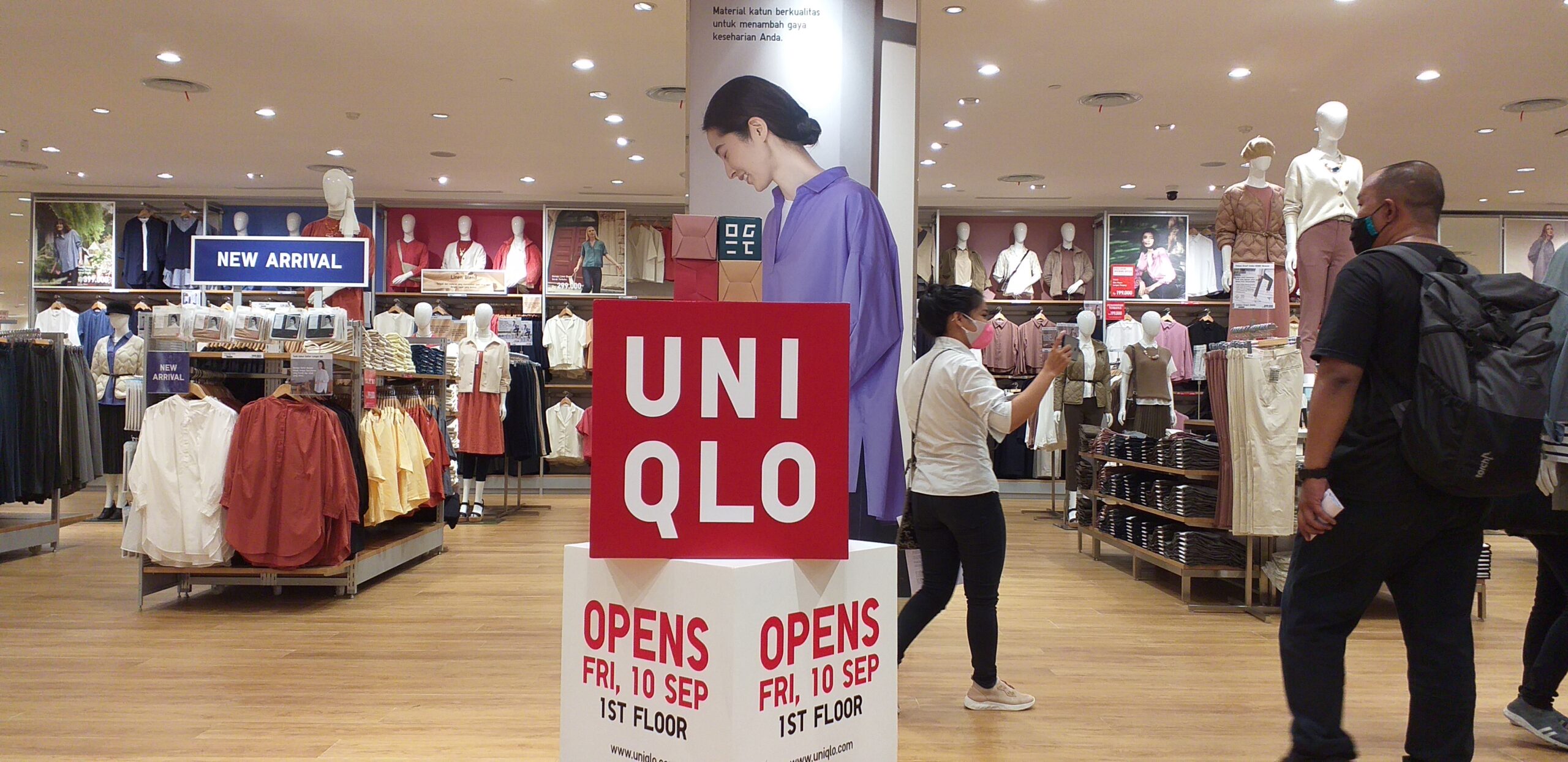 Uniqlo Buka Cabang Ke-41 di Samarinda, Usung Konsep Hidup Lebih Mudah melalui Pakaian