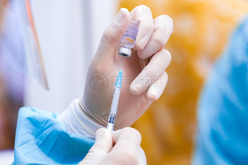 Nakes di Kukar Bakal Terima Vaksin COVID-19 Dosis Ketiga