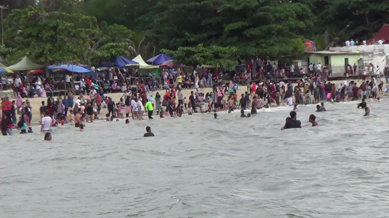 Pantai Masih Jadi Wisata Andalan