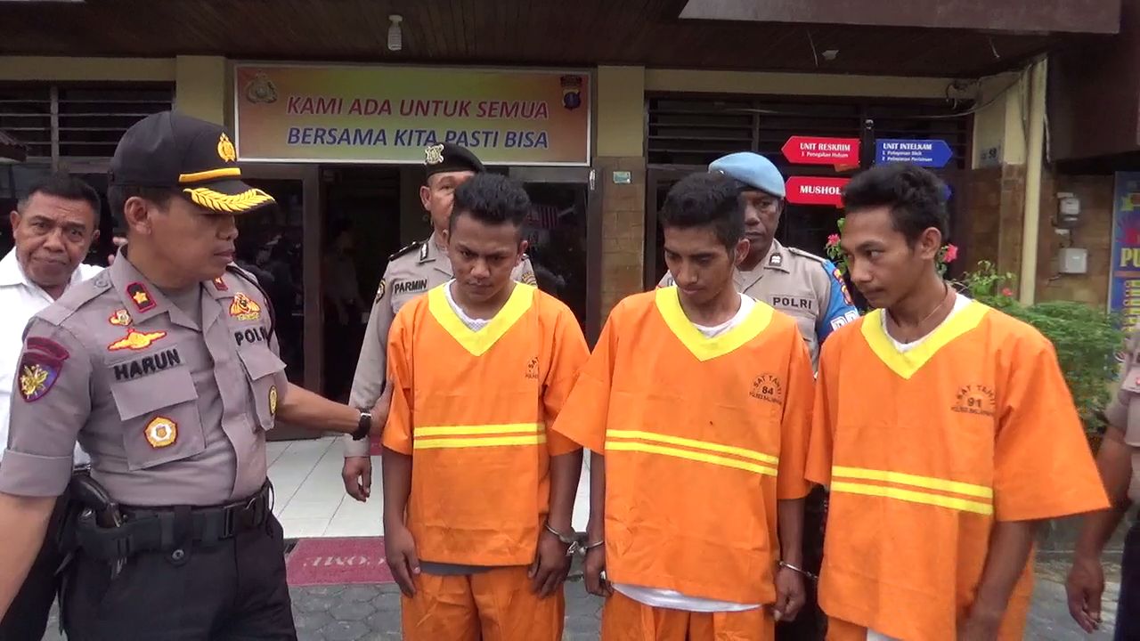 Gara-Gara Senter, Seorang Bapak Dikeroyok