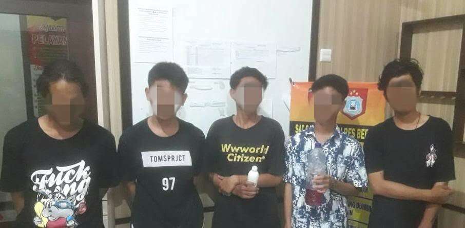 Pesta Miras Oplosan, Lima Remaja Diamankan Petugas