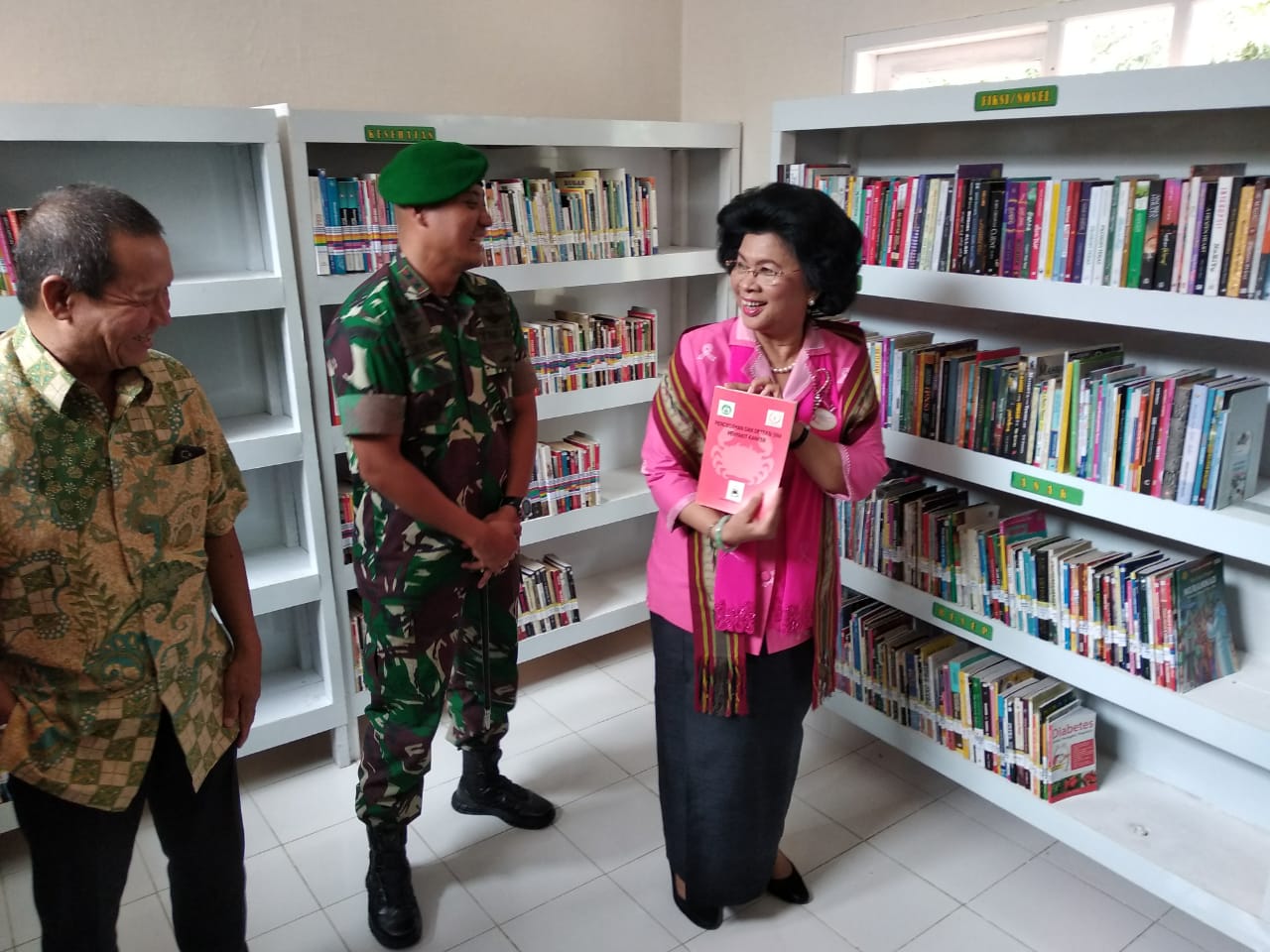 TNI-Peraboi Bangun Klinik Baca di Taman Ulin Tenggarong