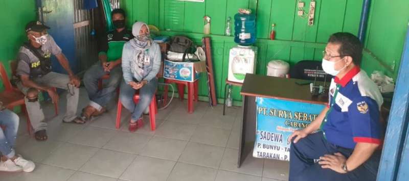 Kunjungi Posko Satgas Covid-19 Bunyu, Yansen TP Beberkan Isolasi Parsial Mandiri dari Tingkat RT dan Desa