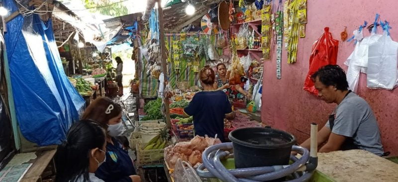 Sejak COVID-19 Melanda, Pasar Tradisional di Mahulu Sepi Pengunjung