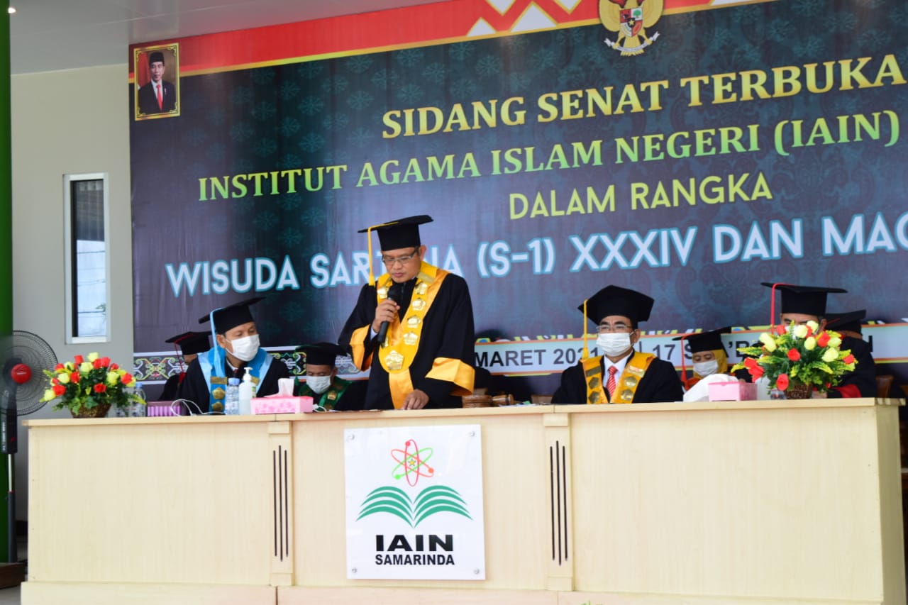 Kembali Gunakan Wisuda Drive Thru