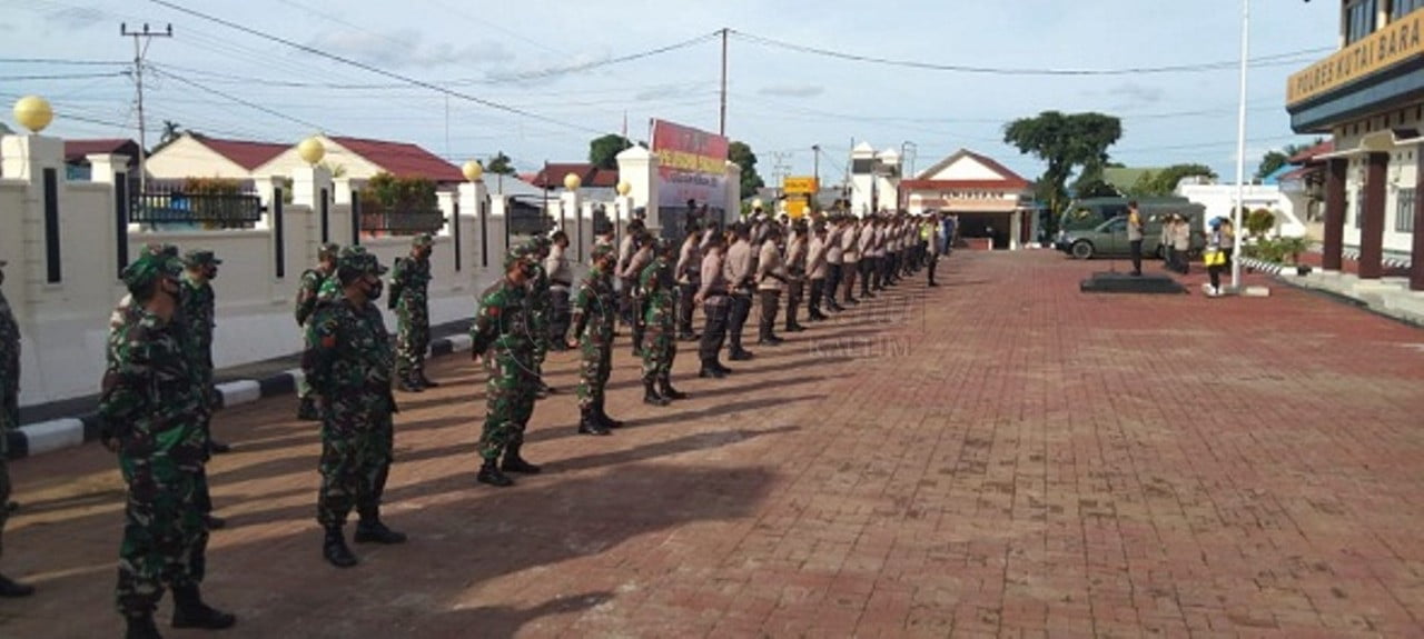 258 Personel Gabungan Polres Kubar Amankan Perayaan Paskah