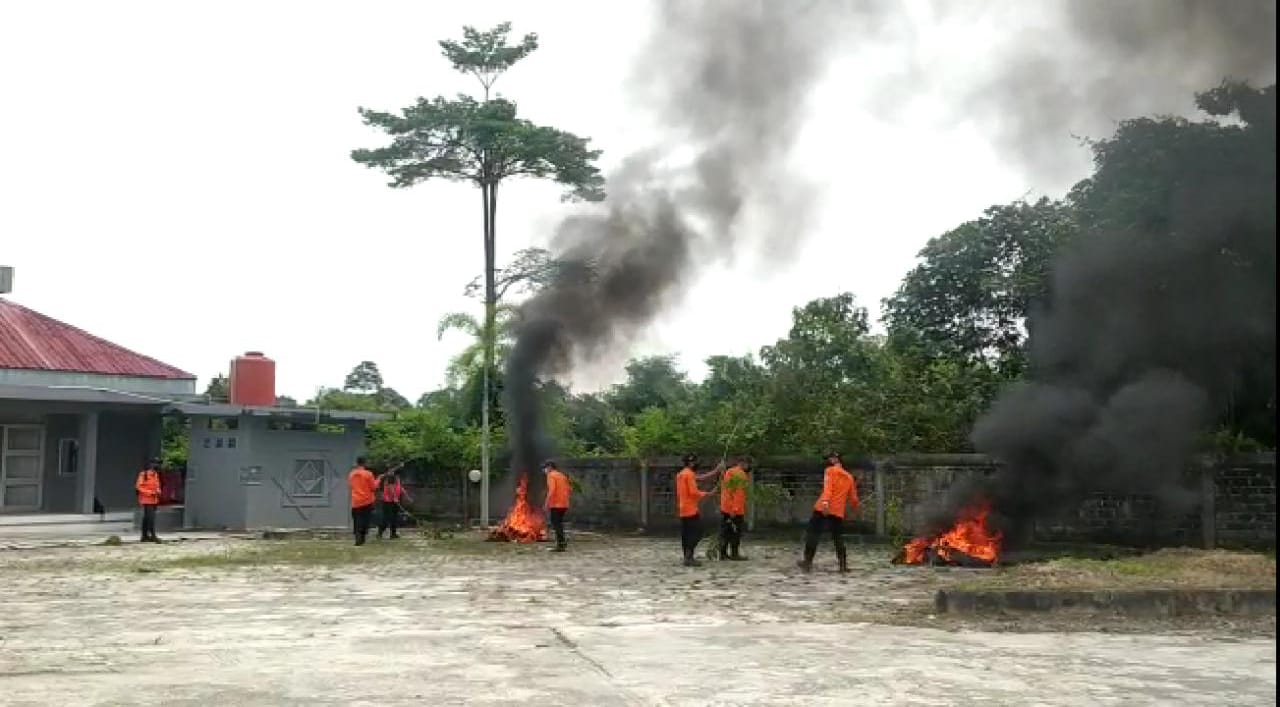 Peringatan HKB, BPBD PPU Gelar Simulasi Penanggulangan Bencana