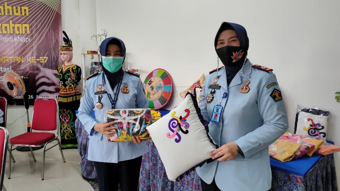 Lapas Perempuan Tenggarong Meriahkan One Day One Prison’s Product