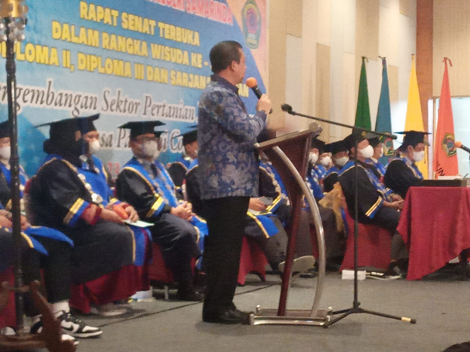 Politani Wisuda 378 Lulusan Angkatan 31