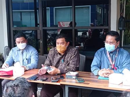 Untungkan 10 Perusahaan Tambang, Tiga Pegawai ESDM Sabotase Kadis ESDM Kaltim Hadir Dipersidangan