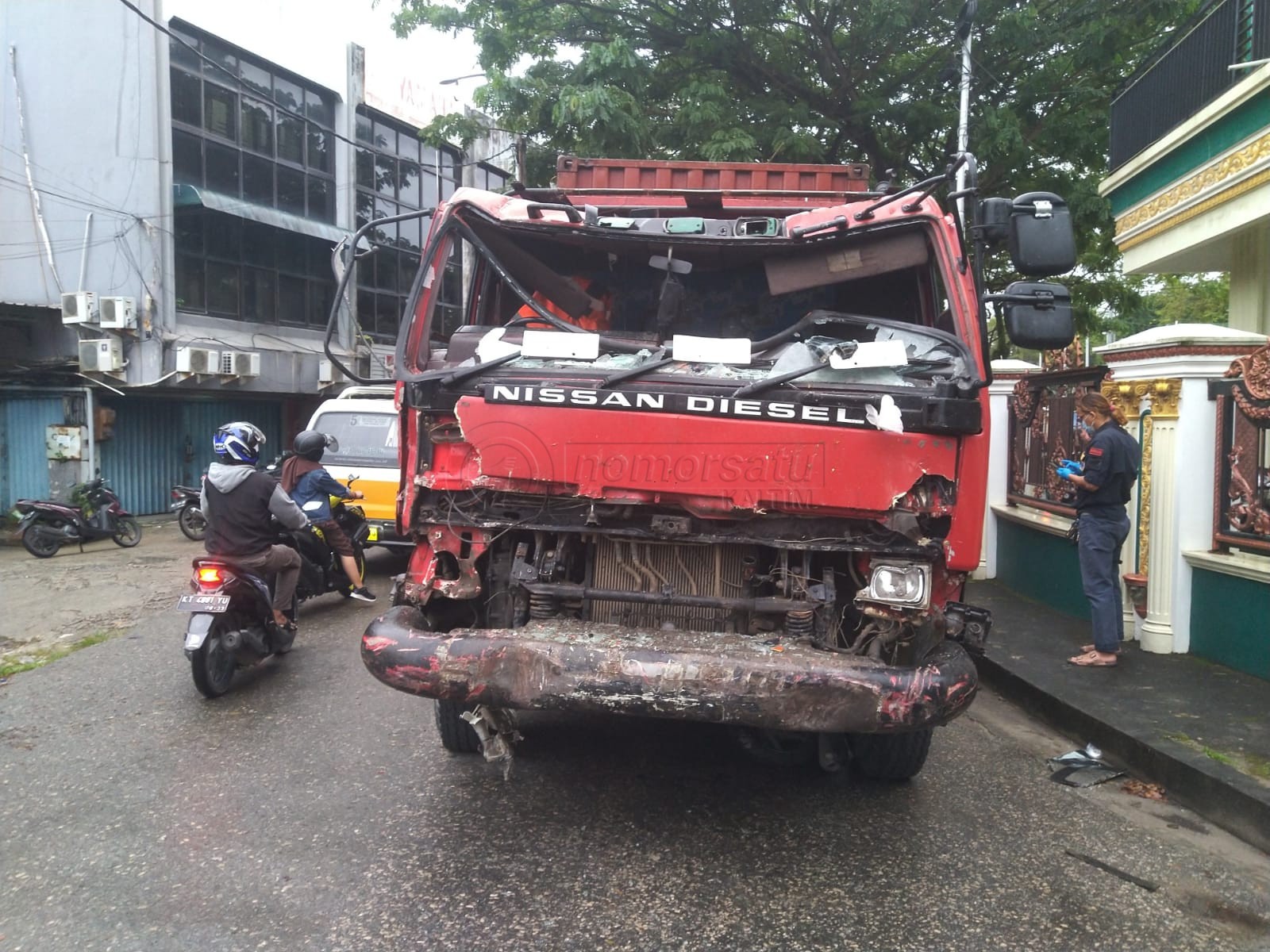 Lagi, Kecelakaan di Muara Rapak, Truk Rem Blong Puluhan Orang Jadi Korban