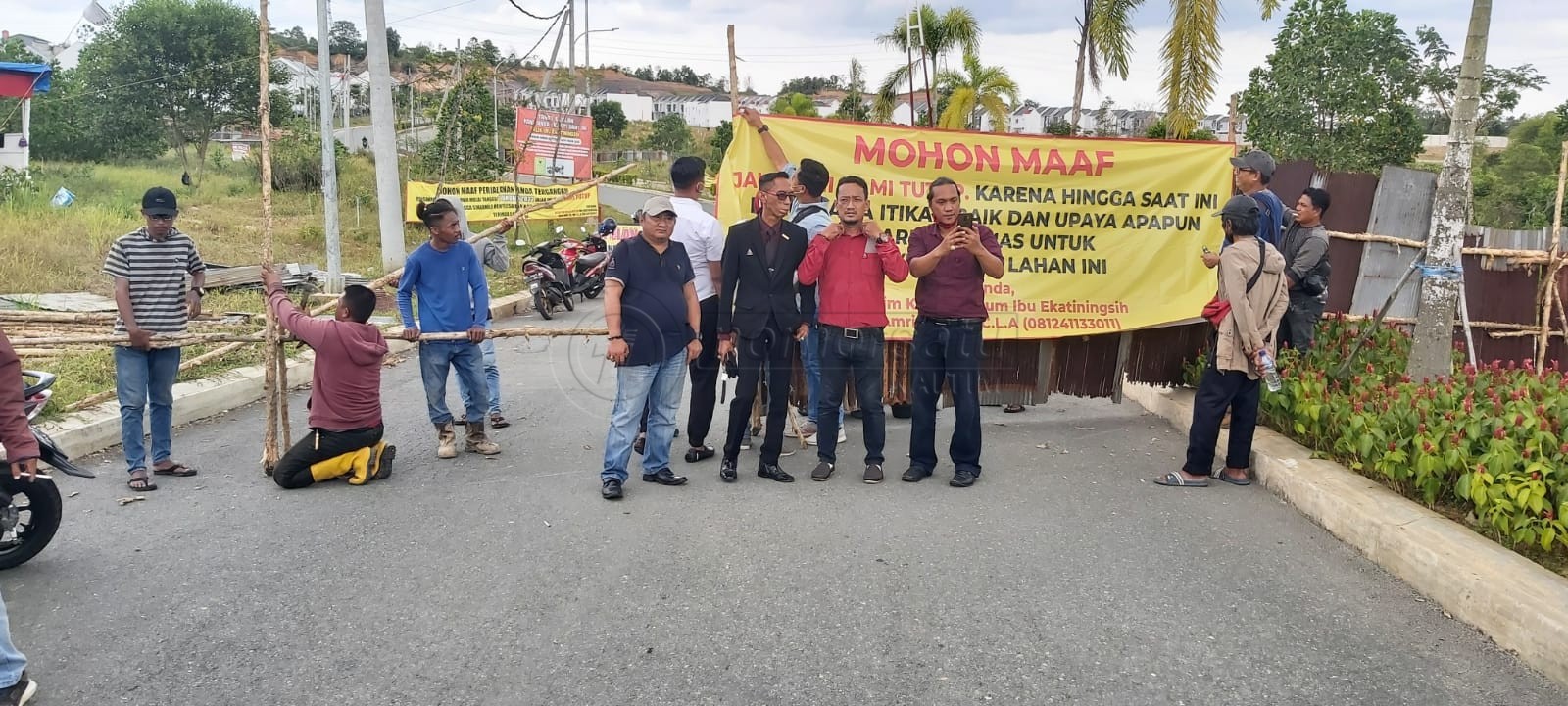 Pemilik Lahan Tutup Akses Jalan Boulevard di Perumahan Grand City Balikpapan