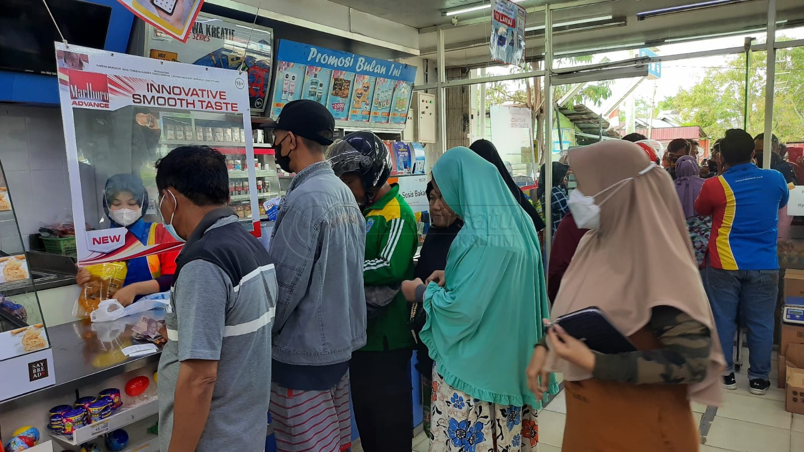 Banyak Emak-Emak di Kabupaten Paser Panic Buying Minyak Goreng