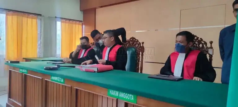 Vonis Penganiaya Hendrikus, Istri Korban: Saya Belum Mendapat Keadilan