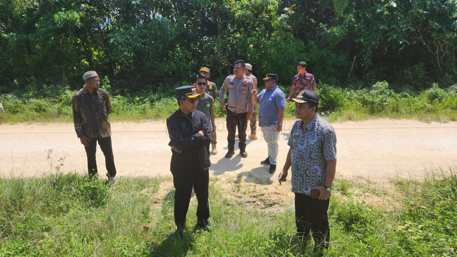 Desa Djak Luay dan Karya Bakti Kini Nikmati Listrik 24 Jam