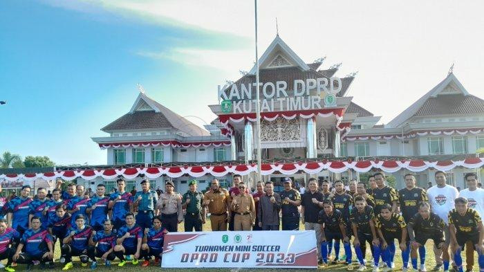 DPRD Kutim Gelar Turnamen Mini Soccer Meriahkan Hari Kemerdekaan