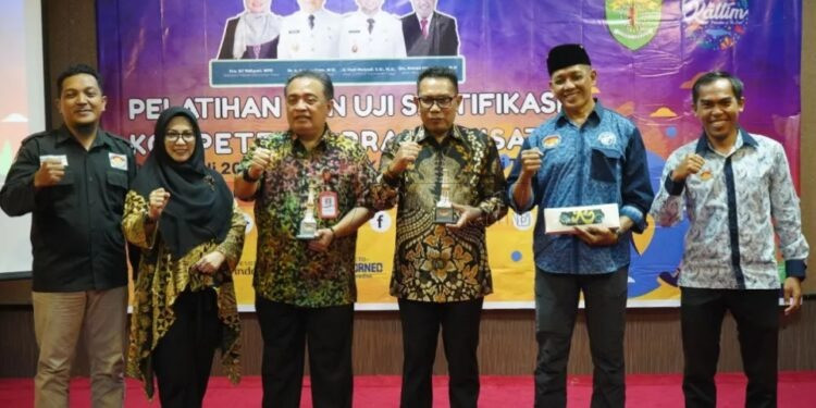 Kutim Tuan Rumah, Dispar Kaltim Sertifikasi 50 Pramuwisata