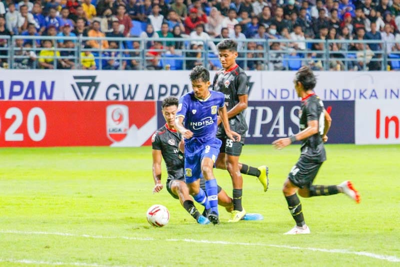 Eks Timnas U-19 Bangun Lapangan di Kampung Halaman